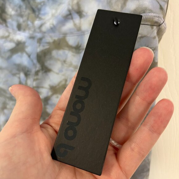 Mono b NWT active shorts,  ocean tie-dye L - Picture 2 of 7